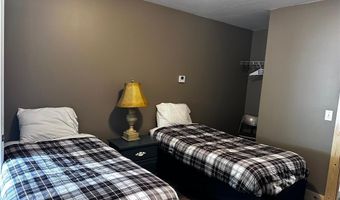 240 N State Road 35, Alma, WI 54610