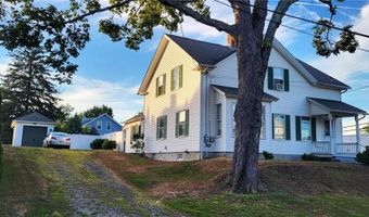 15 Lincoln Ave, Coventry, RI 02816