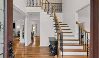 7260 Fawn Lake Dr, Alpharetta, GA 30005