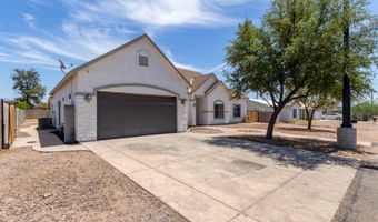 447 S WARNER Dr, Apache Junction, AZ 85120