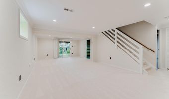 9103 BRAMBLE Pl, Annandale, VA 22003