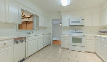 300 Oakmont Dr, Alexander, AR 72002