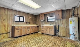 633 Wisconsin St, Belen, NM 87002
