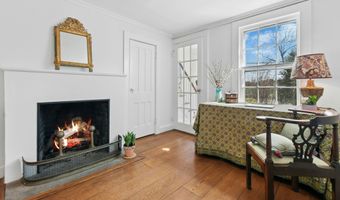 561 Middlesex Rd, Darien, CT 06820