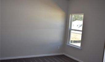 102 Graham Cir, Adairsville, GA 30103