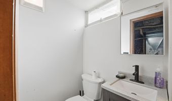 205 Victoria Dr, Alexandria, MN 56308