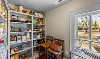 1247 Main St Ex St, Aurora, NC 27806