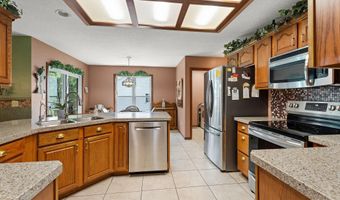 2014 Jonathan St, Kendallville, IN 46755