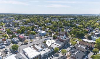 126 2ND St, Lewes, DE 19958