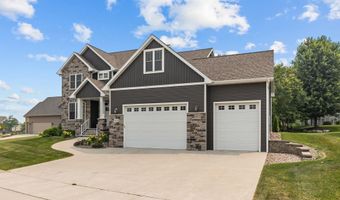 5644 N SUMMERLAND Dr, Appleton, WI 54913