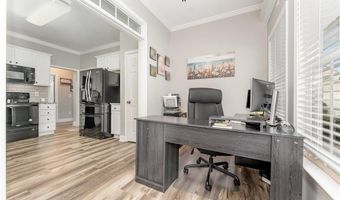 197 Parkview Ln, Advance, NC 27006