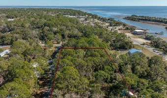 4 Pine Dr, Apalachicola, FL 32320