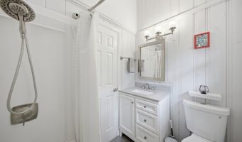 123 Glen Rd, Alloway, NJ 07422