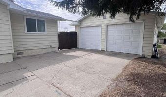 755 E 9TH St, Alliance, NE 69301