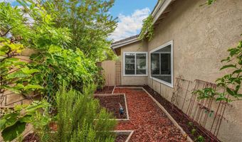701 S Carriage Cir, Anaheim, CA 92807