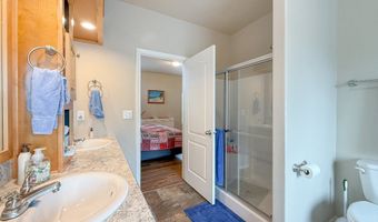 631 HASSETT St, Brookings, OR 97415