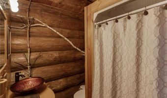 3895 Division St W, Backus, MN 56435