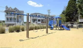 1330 WASHINGTON Dr, Annapolis, MD 21403