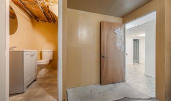 2725 S JACKSON St, Appleton, WI 54915