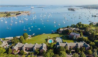 111 Harrison Ave A18, Newport, RI 02840