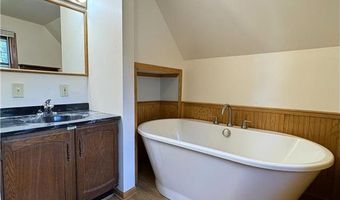 212 4th St NE, Aitkin, MN 56431
