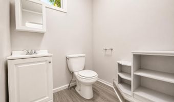 127 Grand St 2, Amsterdam, NY 12010