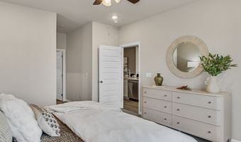 1305 EIDSON St, Athens, AL 35611