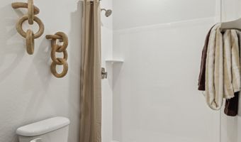 12578 W CHASE Ln, Avondale, AZ 85323