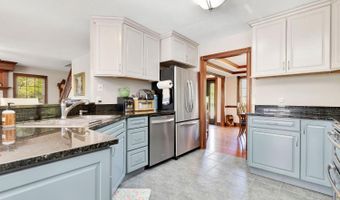18321 Marlowes Dr, Aurora, IN 47001