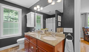 27 Colonel Wilkins Rd, Amherst, NH 03031