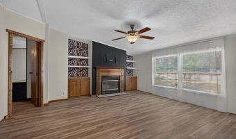 623 Barn Rd, Bonneau, SC 29431