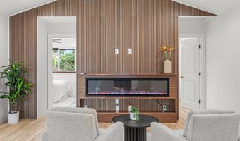 54 LEIMAMO St, Hilo, HI 96720