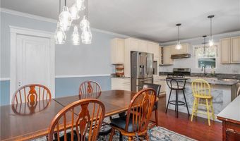 60 White Pkwy, North Smithfield, RI 02896