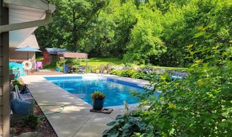 1984 35th Ave, Alden, WI 54020