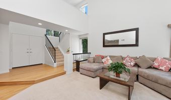 1202 Mission Verde Dr, Camarillo, CA 93012