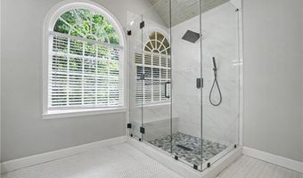 10785 Tuxford Dr, Alpharetta, GA 30022