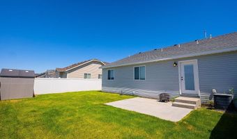 1083 Pinewood, Chubbuck, ID 83202