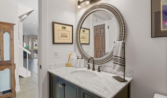 553 Kings Rd, Alameda, CA 94501