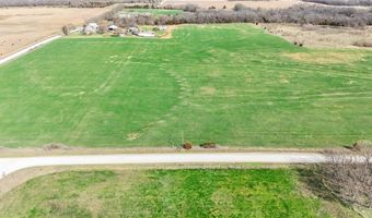 16 E 1400 Rd, Baldwin City, KS 66006