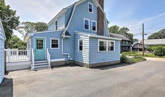 4 Harlem St, East Providence, RI 02916