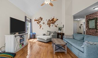 110 Lightwater Dr, Aberdeen, NC 28315