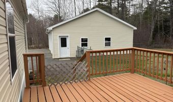 5 Freedom Ln, Belfast, ME 04915