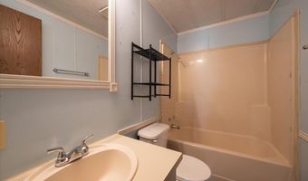 4738 PICCADILLY Dr, Cheyenne, WY 82001