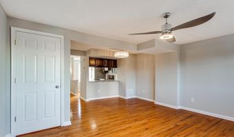 1619 10TH St S, Arlington, VA 22204