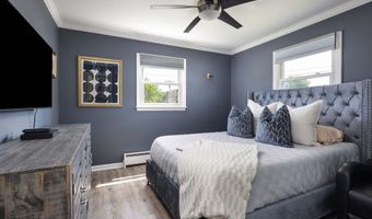 28 Birch St, Beachwood, NJ 08722