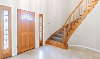 217 Sky Vw, Adkins, TX 78101