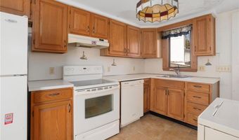 292 Boulevard, Middletown, RI 02842