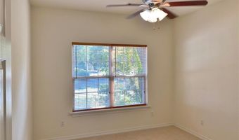 4 Sullivan Ln, Bella Vista, AR 72714