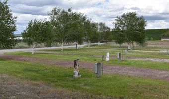 709 Old Hwy 97, Brewster, WA 98812