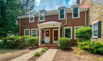 3364 S WAKEFIELD St #A, Arlington, VA 22206